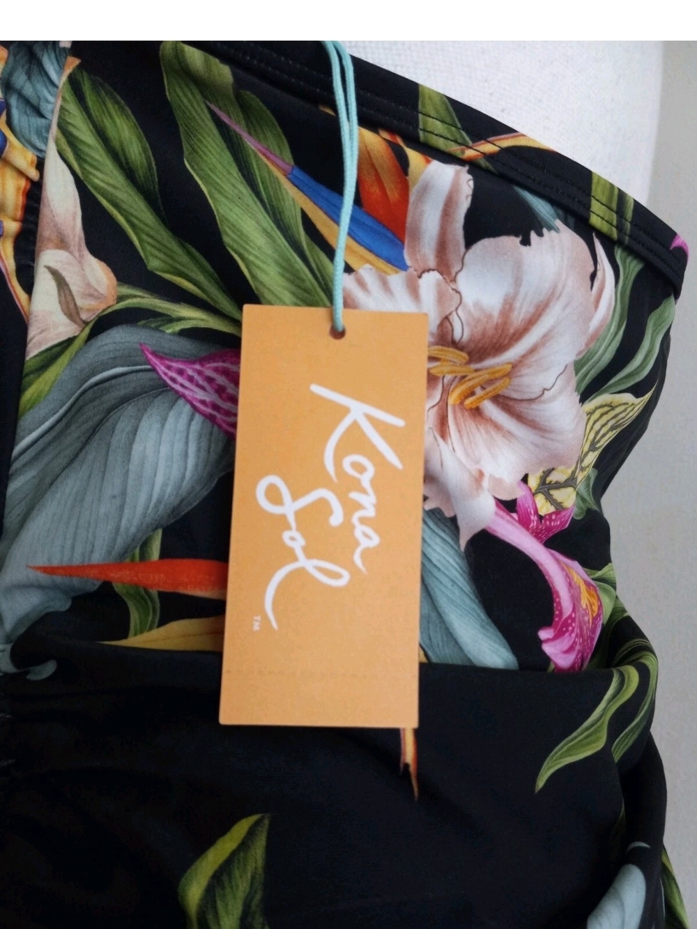 Black Tropical Floral Swim Top BAY ONE GET ONE FREE $15 - Picture 4 of 10